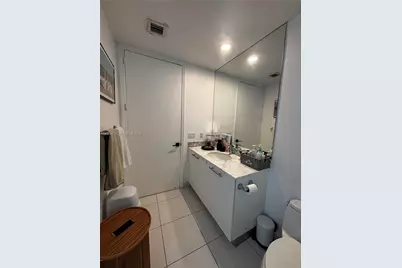 500 Brickell Ave #4102, Miami, FL 33131 - Photo 32