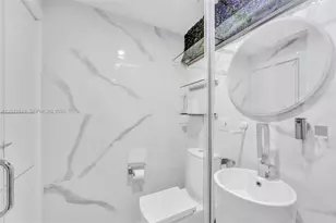 880 NE 69th St, Miami, FL 33138 - Photo 16