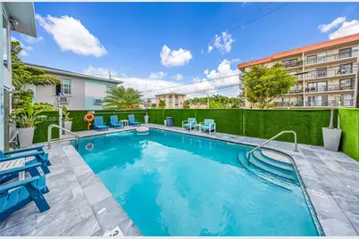 7830 Abbott Ave #25, Miami Beach, FL 33141 - Photo 18