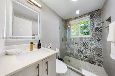 7830 Abbott Ave #25, Miami Beach, FL 33141 - Photo 16