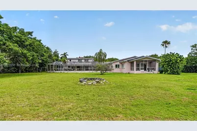 11651 SW 64th Ave, Pinecrest, FL 33156 - Photo 14