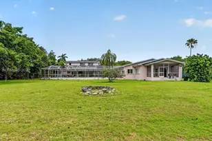 11651 SW 64th Ave, Pinecrest, FL 33156 - Photo 14