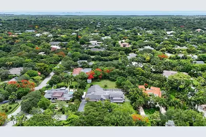 11651 SW 64th Ave, Pinecrest, FL 33156 - Photo 28