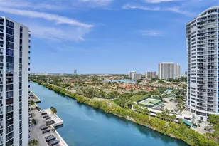 20515 E Country Club Dr, Aventura, FL 33180 - Photo 4