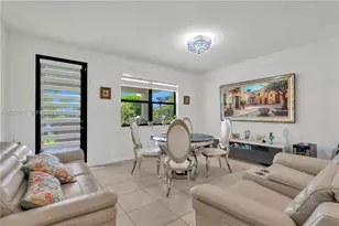 2484 SE 1st St, Homestead, FL 33033 - Photo 6