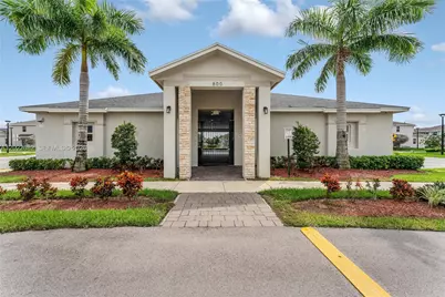 805 SE 18th St #805, Homestead, FL 33034 - Photo 22