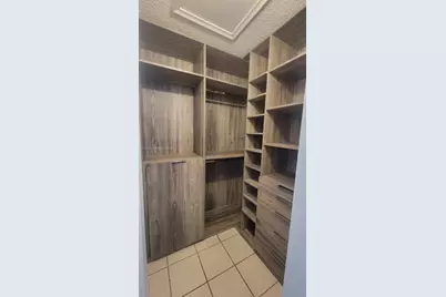 [Address not provided], Hialeah, FL 33013 - Photo 20