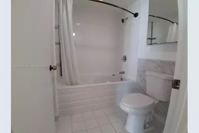 690 SW 1st Ct #PHI19, Miami, FL 33130 - Photo 18