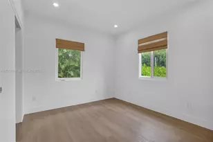 19 NE 48th St, Miami, FL 33137 - Photo 10