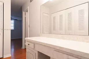 406 NW 68th Ave, Plantation, FL 33317 - Photo 6