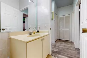 357 W 44th St, Hialeah, FL 33012 - Photo 44
