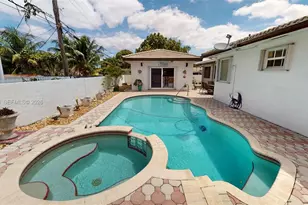 357 W 44th St, Hialeah, FL 33012 - Photo 62