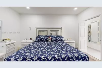357 W 44th St, Hialeah, FL 33012 - Photo 22
