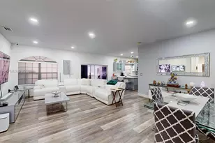 357 W 44th St, Hialeah, FL 33012 - Photo 14