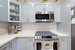 357 W 44th St, Hialeah, FL 33012 - Photo 20
