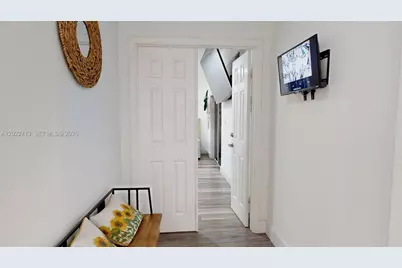 357 W 44th St, Hialeah, FL 33012 - Photo 26
