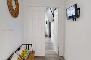 357 W 44th St, Hialeah, FL 33012 - Photo 26
