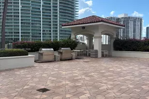 20000 E Country Club Dr, Aventura, FL 33180 - Photo 18
