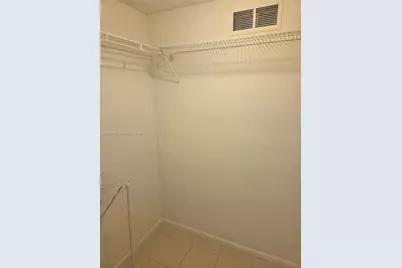 413 Lakeview Dr #104, Weston, FL 33326 - Photo 6