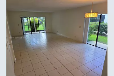 413 Lakeview Dr #104, Weston, FL 33326 - Photo 10