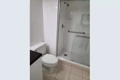 413 Lakeview Dr #104, Weston, FL 33326 - Photo 16