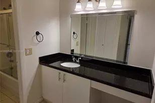 413 Lakeview Dr, Weston, FL 33326 - Photo 6