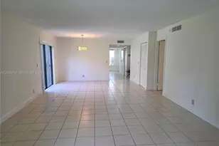 413 Lakeview Dr, Weston, FL 33326 - Photo 14