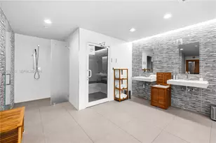 400 Alton Rd, Miami Beach, FL 33139 - Photo 26
