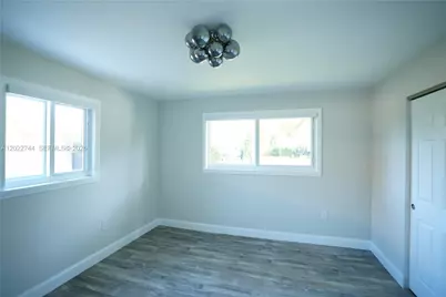 2573 Conroy Dr, North Palm Beach, FL 33403 - Photo 38