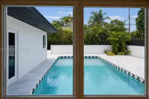 2573 Conroy Dr, North Palm Beach, FL 33403 - Photo 4
