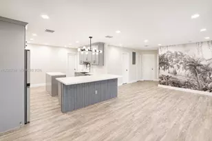 2573 Conroy Dr, North Palm Beach, FL 33403 - Photo 8