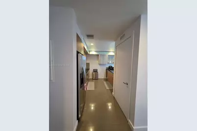 1060 Brickell Ave #2201, Miami, FL 33131 - Photo 16