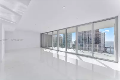 300 Biscayne Blvd Way #1802, Miami, FL 33131 - Photo 8