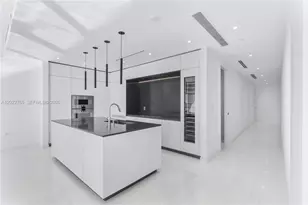 300 Biscayne Blvd Way, Miami, FL 33131 - Photo 14