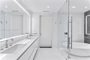 300 Biscayne Blvd Way, Miami, FL 33131 - Photo 18