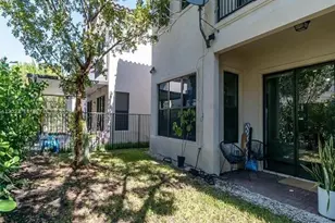 9794 W 34th Ct, Hialeah, FL 33018 - Photo 34