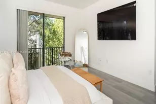 9794 W 34th Ct, Hialeah, FL 33018 - Photo 10