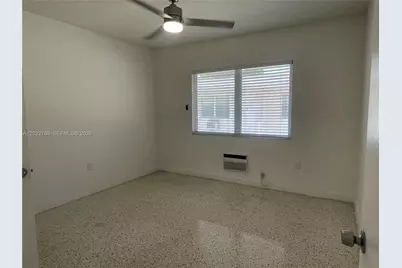 940 SW 4th Ave #1, Miami, FL 33130 - Photo 6