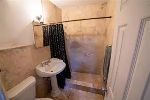 3401 NW 15th St, Miami, FL 33125 - Photo 24