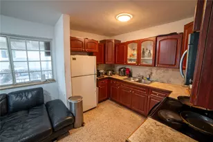 3401 NW 15th St, Miami, FL 33125 - Photo 18