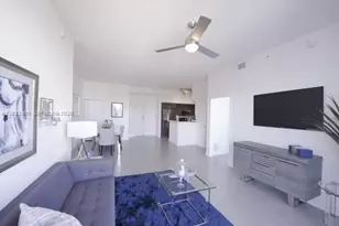 729 NW 2nd St, Miami, FL 33128 - Photo 4