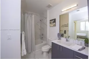 729 NW 2nd St, Miami, FL 33128 - Photo 4