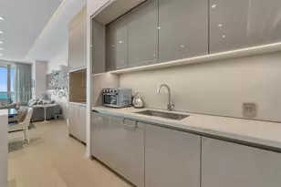 18975 Collins Ave, Sunny Isles Beach, FL 33160 - Photo 10