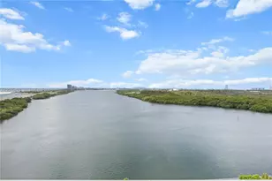 300 Bayview Dr, Sunny Isles Beach, FL 33160 - Photo 22