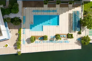 300 Bayview Dr, Sunny Isles Beach, FL 33160 - Photo 10