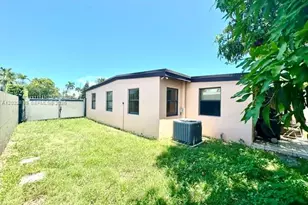 4500 SW 97th Ave, Miami, FL 33165 - Photo 12