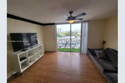 1740 NW N River Dr #512, Miami, FL 33125 - Photo 6