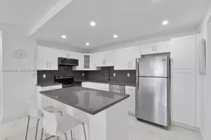 19390 Collins Ave, Sunny Isles Beach, FL 33160 - Photo 12