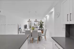 19390 Collins Ave, Sunny Isles Beach, FL 33160 - Photo 30