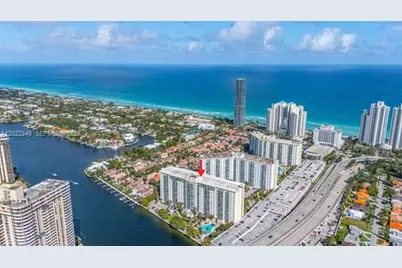 19390 Collins Ave #817, Sunny Isles Beach, FL 33160 - Photo 2